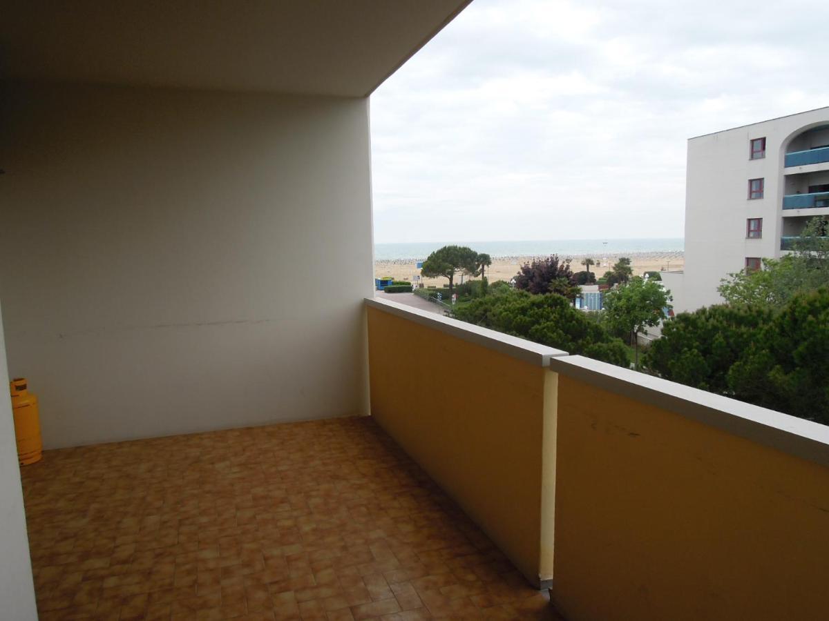 Residence Itaca Bibione Exteriör bild