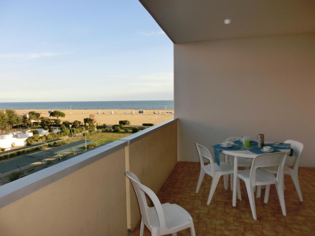 Residence Itaca Bibione Exteriör bild