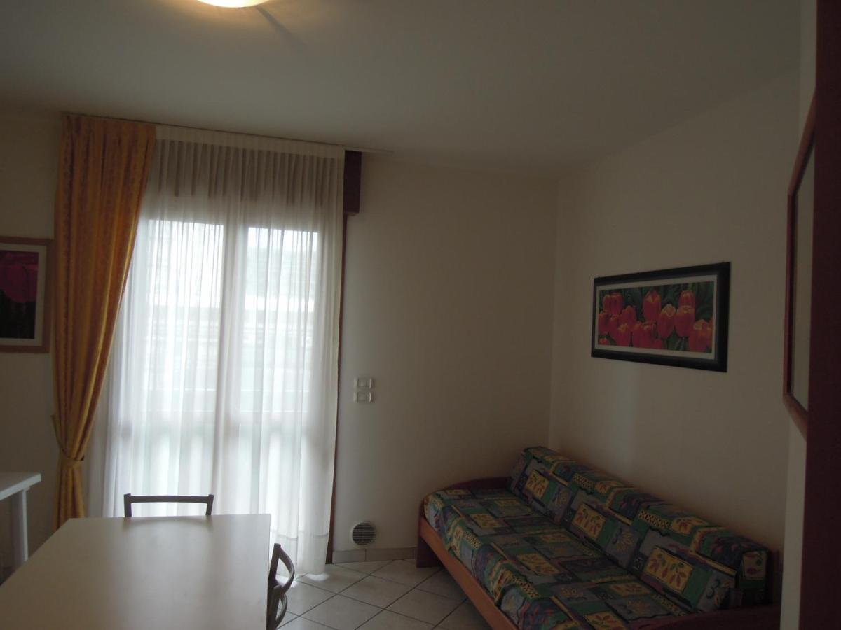 Residence Itaca Bibione Exteriör bild