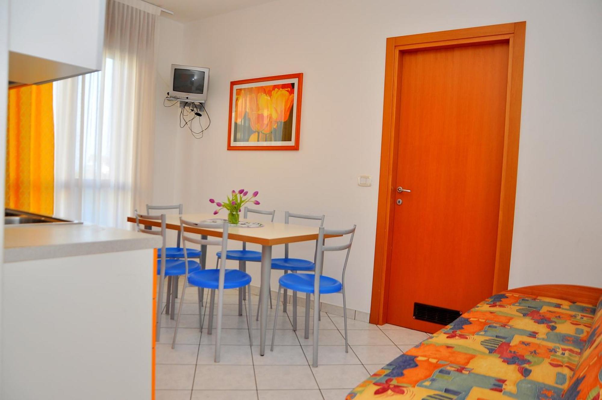 Residence Itaca Bibione Exteriör bild