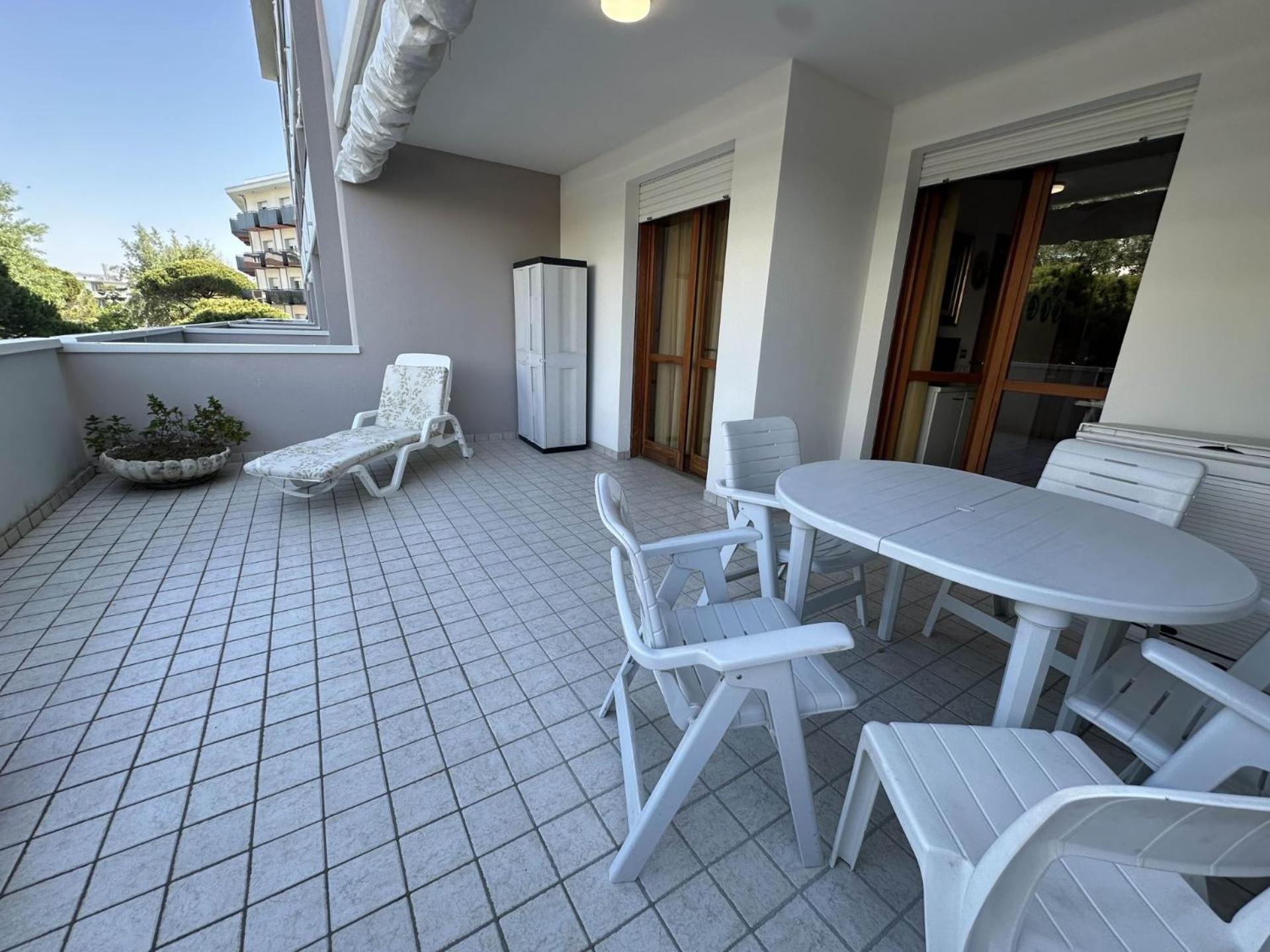 Residence Itaca Bibione Exteriör bild